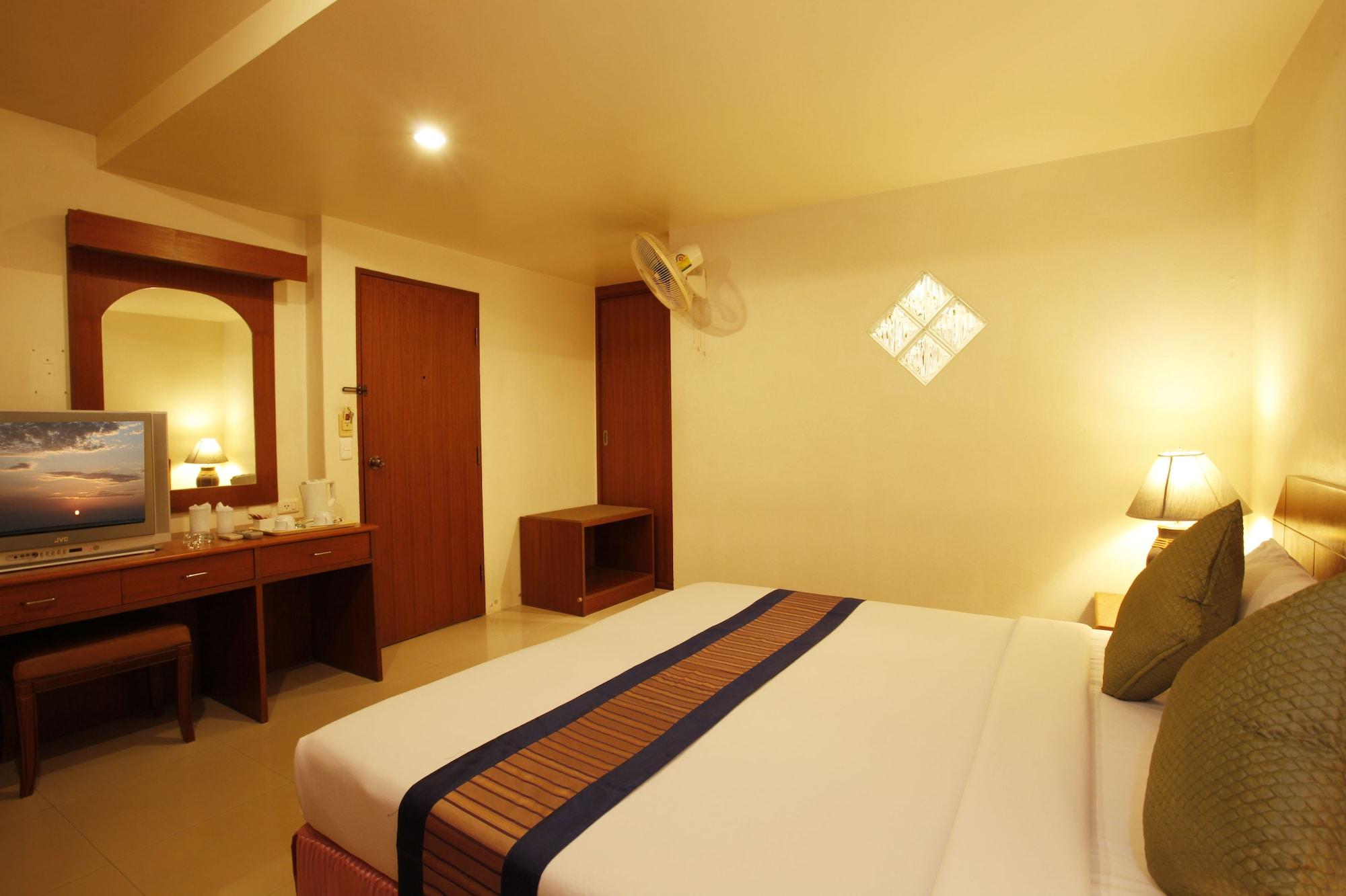 מלון Orchid Resortel