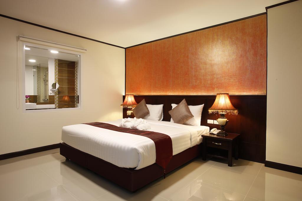 ออร์คิด รีโซเทล โรงแรม 3*
