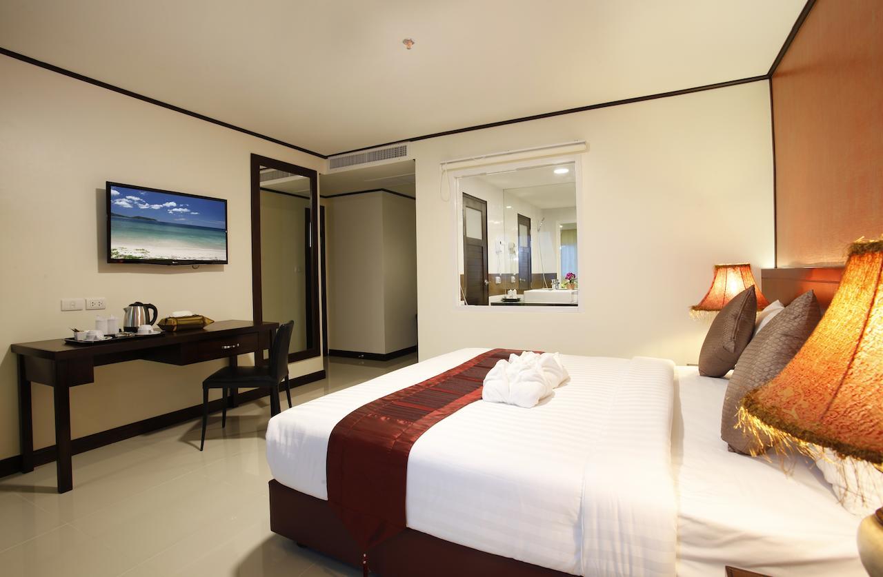 מלון Orchid Resortel 3*